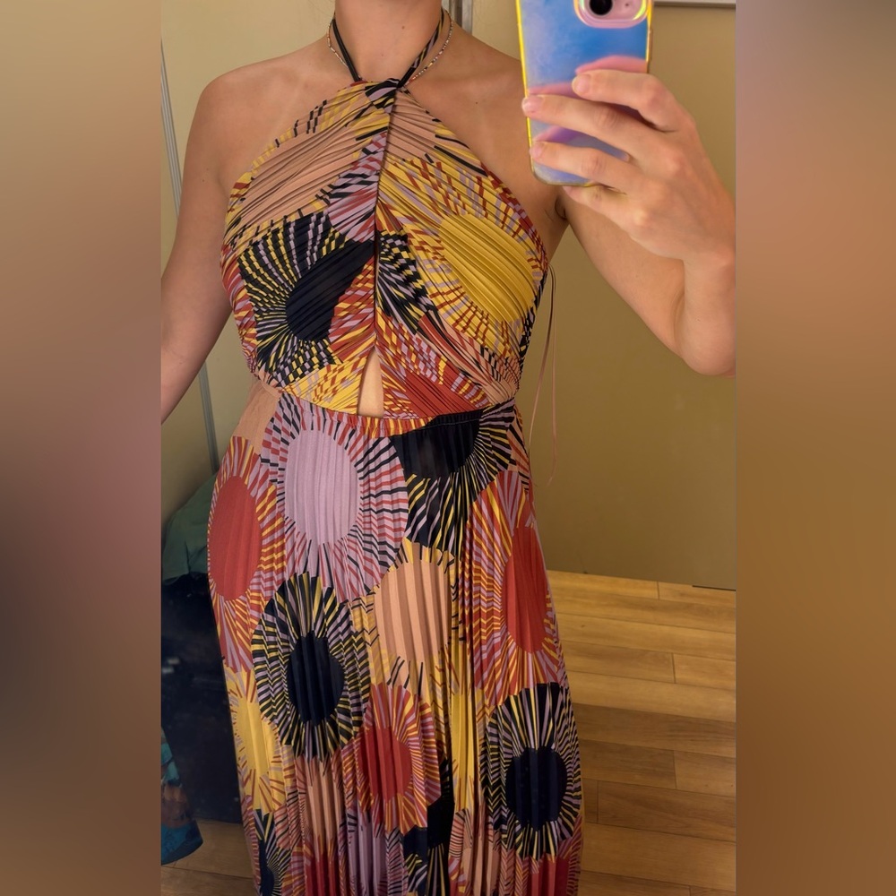 House of Harlow maxi dress size medium. Pleated halter neck tie